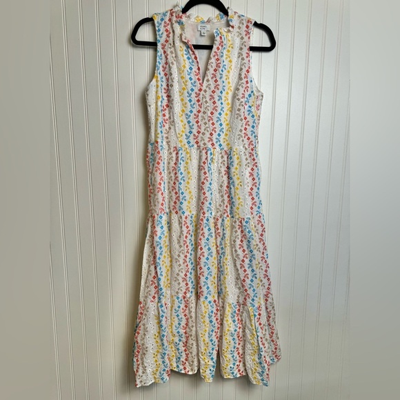 crown & ivy Dresses & Skirts - Crown & Ivy White Eyelet Lace Sleeveless Tiered Midi Dress